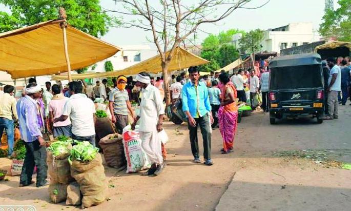 Citizens should laugh or cry because of this order! | अफलातून आदेशाने नागरिकांना झाले हसू की रडू ! Citizens should laugh or cry because of this order! | अफलातून आदेशाने नागरिकांना झाले हसू की रडू !