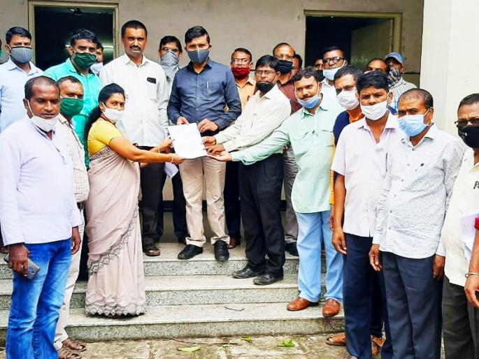 Demand for action against intimidating employees | कर्मचाºयास धमकावणाºयावर कारवाईची मागणी Demand for action against intimidating employees | कर्मचाºयास धमकावणाºयावर कारवाईची मागणी