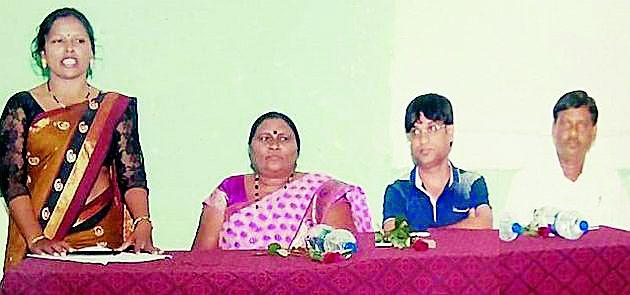 The determination to fight for the rights of the rights of the nurses | नर्सेसचा हक्कांसाठी लढ्याचा निर्धार The determination to fight for the rights of the rights of the nurses | नर्सेसचा हक्कांसाठी लढ्याचा निर्धार