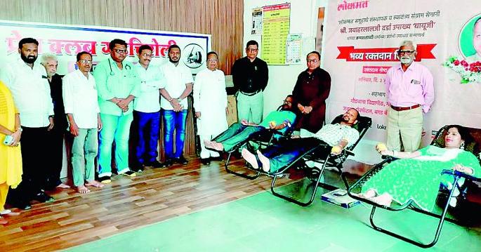 Vahili ‘Babuji’ Jawaharlalji was honored by dignitaries from various fields | विविध क्षेत्रांतील मान्यवरांनी वाहिली ‘बाबूजी’ जवाहरलालजींना आदरांजली Vahili ‘Babuji’ Jawaharlalji was honored by dignitaries from various fields | विविध क्षेत्रांतील मान्यवरांनी वाहिली ‘बाबूजी’ जवाहरलालजींना आदरांजली