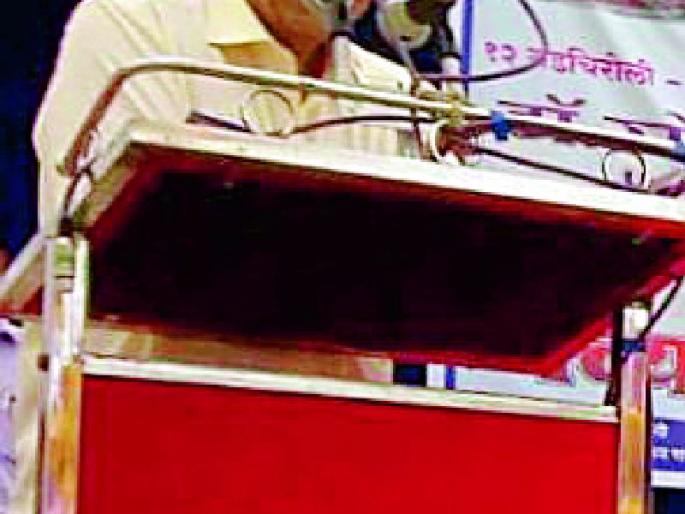 BJP and Congress are two sides of the coin - Ambedkar | भाजपा व काँग्रेस एकाच नाण्याच्या दोन बाजू-आंबेडकर BJP and Congress are two sides of the coin - Ambedkar | भाजपा व काँग्रेस एकाच नाण्याच्या दोन बाजू-आंबेडकर