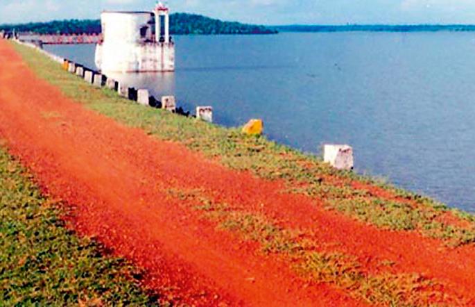 Water reservoir | जलाशये तहाणलेलीच Water reservoir | जलाशये तहाणलेलीच