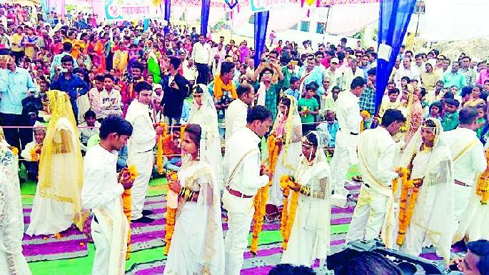 Documentary activities organized for the Buddhist communal celebrations | बौद्ध सामूहिक सोहळा आयोजित करणे स्तृत्य उपक्रम Documentary activities organized for the Buddhist communal celebrations | बौद्ध सामूहिक सोहळा आयोजित करणे स्तृत्य उपक्रम