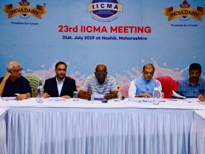 India begins 'Ice Cream Day' | भारतात होणार ‘आइस्क्रीम डे’ला सुरुवात India begins 'Ice Cream Day' | भारतात होणार ‘आइस्क्रीम डे’ला सुरुवात