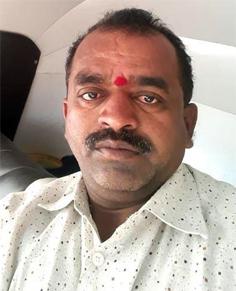 bike rider killed in the truck accident | ट्रकच्या धडकेत दुचाकीस्वार जागीच ठार bike rider killed in the truck accident | ट्रकच्या धडकेत दुचाकीस्वार जागीच ठार