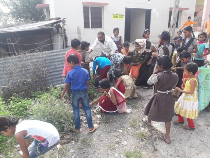 Notice to shoppers using plastic | प्लास्टिक वापरणाऱ्या दुकानदारांना नोटिसा Notice to shoppers using plastic | प्लास्टिक वापरणाऱ्या दुकानदारांना नोटिसा