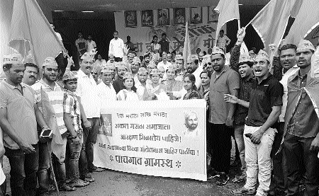 Maratha reservation question closed in Panchagat | मराठा आरक्षणप्रश्नी पाचगावात बंद Maratha reservation question closed in Panchagat | मराठा आरक्षणप्रश्नी पाचगावात बंद