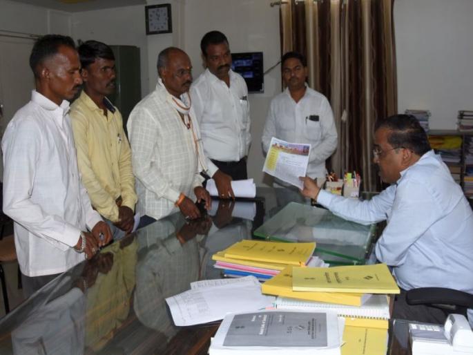 Ravana should not be allowed to burn in Dhule district | धुळे जिल्ह्यात रावण दहन करण्याची परवानगी देवू नये