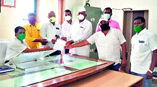 Demand for cancellation of fuel price hike | इंधन दरवाढ रद्द करण्याची मागणी