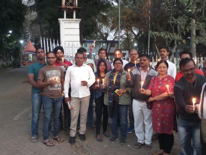 nashik,tribute,to,trees,outside,panchavati,police,station | पंचवटी पोलीस ठाण्याबाहेर वृक्षांना श्रद्धांजली nashik,tribute,to,trees,outside,panchavati,police,station | पंचवटी पोलीस ठाण्याबाहेर वृक्षांना श्रद्धांजली