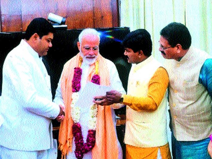 Demand for completion of modernization of the press | प्रेसच्या आधुनिकीकरणाचे काम पूर्ण करण्याची मागणी