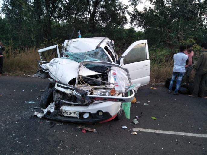 9 injured in two vehicles in Khanu - accident on the Mumbai-Goa highway Saturday morning | खानू येथे दोन मोटारींच्या धडकेत ९ जखमी -मुंबई-गोवा महामार्गावर शनिवारी सकाळी अपघात 9 injured in two vehicles in Khanu - accident on the Mumbai-Goa highway Saturday morning | खानू येथे दोन मोटारींच्या धडकेत ९ जखमी -मुंबई-गोवा महामार्गावर शनिवारी सकाळी अपघात