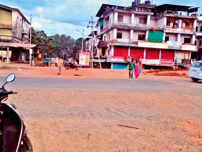 Mumbai-Goa highway intersection, underpass finally cleared | मुंबई-गोवा महामार्ग चौपदरीकरण, अंडरपासला अखेर मंजुरी Mumbai-Goa highway intersection, underpass finally cleared | मुंबई-गोवा महामार्ग चौपदरीकरण, अंडरपासला अखेर मंजुरी