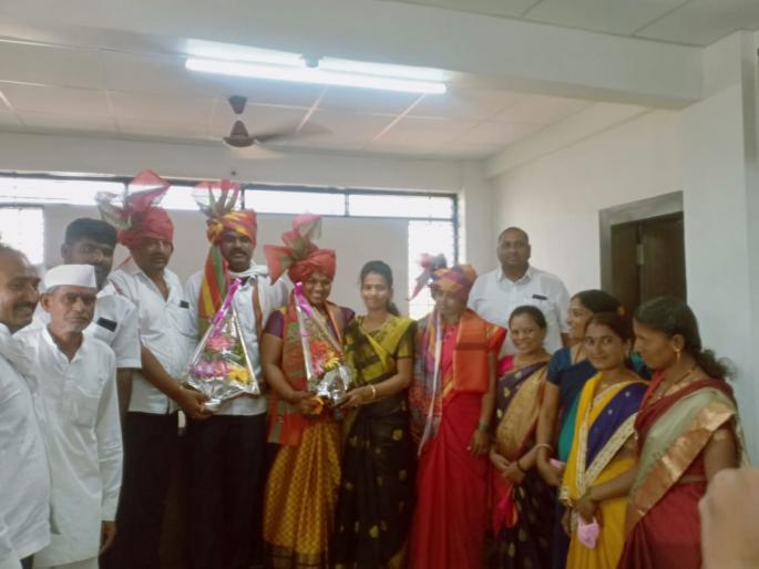 Kavita Sanap unopposed as the Deputy Panch of Nandurshingote | नांदूरशिंगोटेच्या उपसरपंचपदी कविता सानप बिनविरोध Kavita Sanap unopposed as the Deputy Panch of Nandurshingote | नांदूरशिंगोटेच्या उपसरपंचपदी कविता सानप बिनविरोध