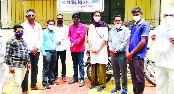 MNS aggressive against MSEDCL policy | महावितरणच्या धोरणाविरोधात मनसे आक्रमक