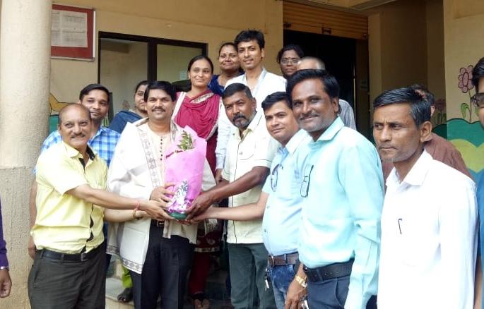 Thane-part-time lab assistant in Palghar district is now full-time; Government orders issued | ठाणे - पालघर जिल्ह्यातील अर्धवेळ प्रयोगशाळा सहायक आता पूर्णवेळ पदी ; शासन आदेश जारी Thane-part-time lab assistant in Palghar district is now full-time; Government orders issued | ठाणे - पालघर जिल्ह्यातील अर्धवेळ प्रयोगशाळा सहायक आता पूर्णवेळ पदी ; शासन आदेश जारी