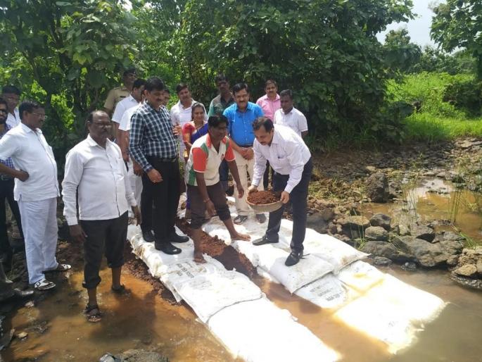  Thane District for45 lakh Goans of Vanarai Bandhans. Thane zp Follow up with Municipal Corporation | वनराई बंधाऱ्यांच्या ४५ लाख गोण्यांसाठी ठाणे जि. प. चा महापालिकांकडे पाठपुरावा