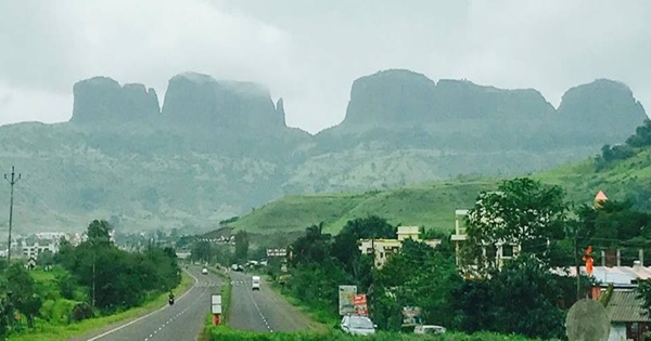 Development plan of Trimbakeshwar is inconsequential | त्र्यंबकेश्वरचा विकास आराखडा अडगळीत Development plan of Trimbakeshwar is inconsequential | त्र्यंबकेश्वरचा विकास आराखडा अडगळीत