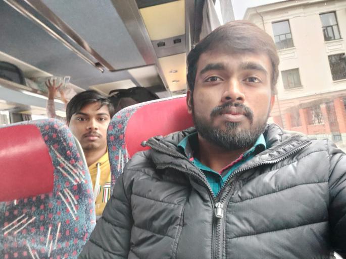 All students from Solapur in Denpro start traveling by bus to Romania, Hungary | डेनप्रोमधील सोलापूरचे सर्व विद्यार्थ्यांचा बसने रोमानिया, हंगेरीच्या दिशेने प्रवास सुरू All students from Solapur in Denpro start traveling by bus to Romania, Hungary | डेनप्रोमधील सोलापूरचे सर्व विद्यार्थ्यांचा बसने रोमानिया, हंगेरीच्या दिशेने प्रवास सुरू