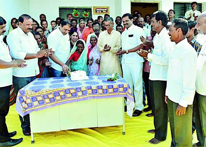 Nawargaon rehabilitation got the status of an independent Gram Panchayat | नवरगाव पुनर्वसनला मिळाला स्वतंत्र ग्रामपंचायतचा दर्जा