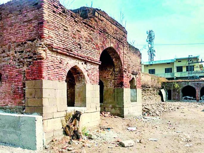 Bhosalei will be honored for the honor of saving | भोसलेकालीन वैभवाचे होणार जतन Bhosalei will be honored for the honor of saving | भोसलेकालीन वैभवाचे होणार जतन