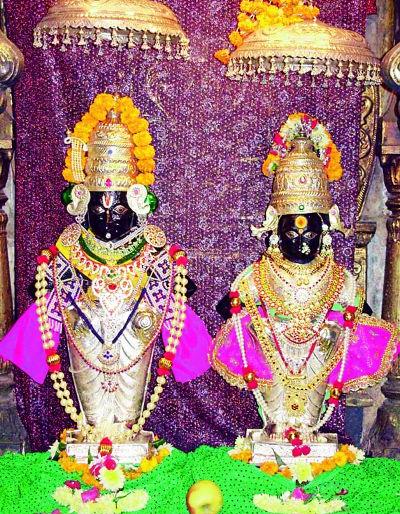 Mauli will leave 50 buses for Darshan | माऊलीच्या दर्शनासाठी ५० बसेस सोडणार