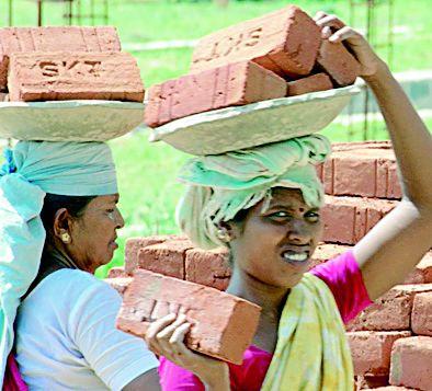 4.13 crore to the workers for the purchase of literature | साहित्य खरेदीसाठी कामगारांना ४.१३ कोटी वितरित