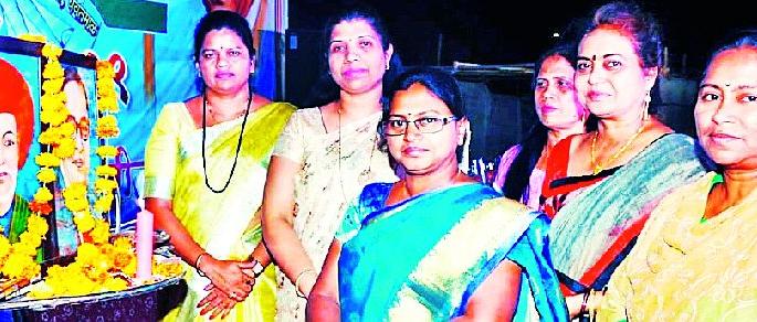 Ideological awakening, seminars and yavatmal idol | वैचारिक प्रबोधन, परिसंवाद अन् यवतमाळ आयडॉल Ideological awakening, seminars and yavatmal idol | वैचारिक प्रबोधन, परिसंवाद अन् यवतमाळ आयडॉल