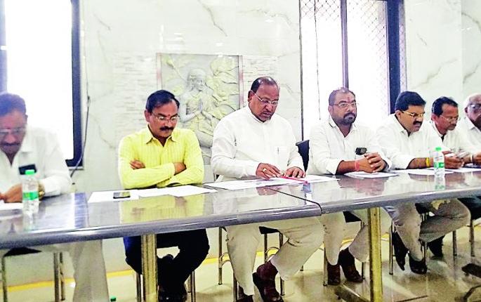 Adopt players who have done remarkable work | उल्लेखनीय कामगिरी करणाऱ्या खेळाडूंना घेणार दत्तक Adopt players who have done remarkable work | उल्लेखनीय कामगिरी करणाऱ्या खेळाडूंना घेणार दत्तक
