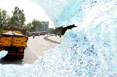 Kanchanwadi eruption against garbage depot | कचरा डेपोविरोधात कांचनवाडीत उद्रेक Kanchanwadi eruption against garbage depot | कचरा डेपोविरोधात कांचनवाडीत उद्रेक