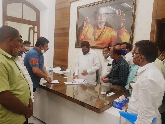 We will hold a state level meeting on ban on plaster - Minister Eknath Shinde | प्लास्टरवरील बंदीबाबत राज्यस्तरीय बैठक घेवू : मंत्री एकनाथ शिंदे We will hold a state level meeting on ban on plaster - Minister Eknath Shinde | प्लास्टरवरील बंदीबाबत राज्यस्तरीय बैठक घेवू : मंत्री एकनाथ शिंदे