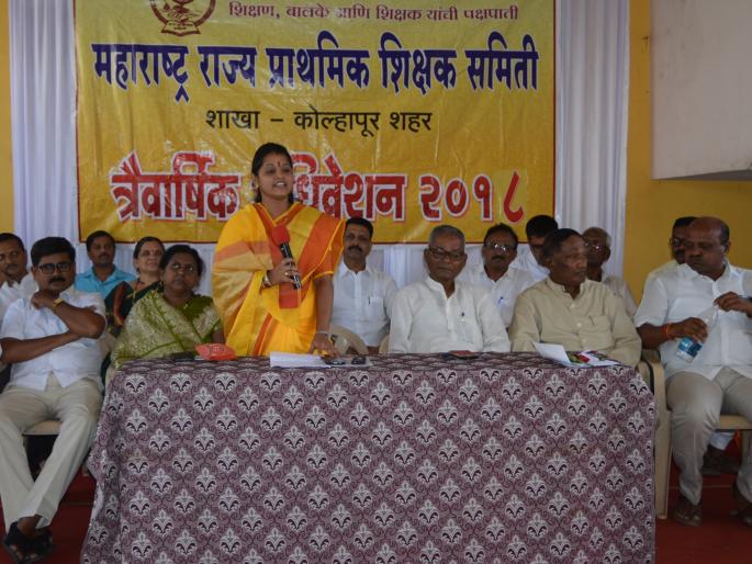 Kolhapur: Efforts to maintain Urdu school teachers: Mayor Yavaluje | कोल्हापूर : उर्दू शाळेतील शिक्षकांना कायम करण्यासाठी प्रयत्नशील : महापौर यवलुजे Kolhapur: Efforts to maintain Urdu school teachers: Mayor Yavaluje | कोल्हापूर : उर्दू शाळेतील शिक्षकांना कायम करण्यासाठी प्रयत्नशील : महापौर यवलुजे