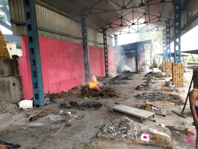 Gas right resumes after minor malfunction | किरकोळ बिघाडानंतर गॅस दाहिनी पुन्हा सुरू