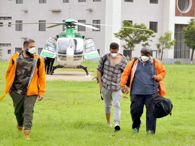 Akshay Kumar to give good news to Nashik residents; Martial arts anake dummy, the idea of a naturopathic center | नाशिकरांना अक्षय कुमार देणार गुड न्यूज ; मार्शल आर्ट अॅकेडमी, निसरर्गोपचार केद्राचा विचार Akshay Kumar to give good news to Nashik residents; Martial arts anake dummy, the idea of a naturopathic center | नाशिकरांना अक्षय कुमार देणार गुड न्यूज ; मार्शल आर्ट अॅकेडमी, निसरर्गोपचार केद्राचा विचार