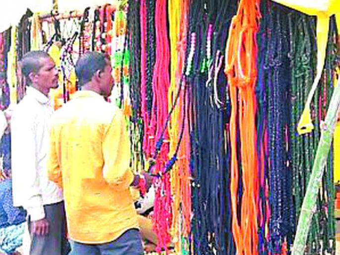 The multi-billion dollar hive market canceled | कोट्यवधींची उलाढाल करणारा पोळा बाजार रद्द The multi-billion dollar hive market canceled | कोट्यवधींची उलाढाल करणारा पोळा बाजार रद्द