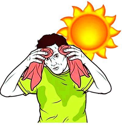 Life expectancy of 46 patients in the caloric intake throughout the month | महिनाभरात उष्माघाताच्या ४६ रुग्णांना जीवनदान Life expectancy of 46 patients in the caloric intake throughout the month | महिनाभरात उष्माघाताच्या ४६ रुग्णांना जीवनदान