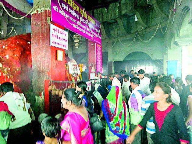 Transforming Bahiram Yatra, the nature of the pragodanic tradition | बहिरम यात्रा पालटतेय रुपडे, प्रबोधनात्मक परंपरेचे स्वरुप Transforming Bahiram Yatra, the nature of the pragodanic tradition | बहिरम यात्रा पालटतेय रुपडे, प्रबोधनात्मक परंपरेचे स्वरुप