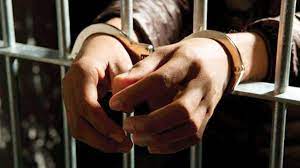 Two gangsters worth Rs 4.5 lakh have been arrested | साडेचार लाखांना गंडा घालणारे दोघे ताब्यात Two gangsters worth Rs 4.5 lakh have been arrested | साडेचार लाखांना गंडा घालणारे दोघे ताब्यात