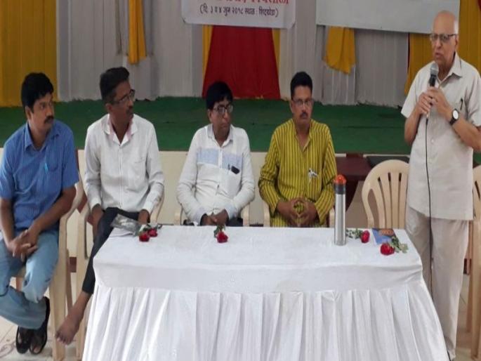 The Superstition Committee by the Nirmulan Committee at Shindkhed | अंधश्रध्दा निर्मुलन समितीतर्फे शिंदखेड्यात शिबिर The Superstition Committee by the Nirmulan Committee at Shindkhed | अंधश्रध्दा निर्मुलन समितीतर्फे शिंदखेड्यात शिबिर