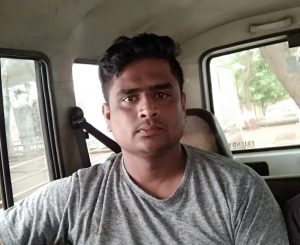 nashik,NCP,drunkan,office,beat,policeman | राष्ट्रवादीच्या मद्यधुंद पदाधिकाऱ्याची पोलिसांना धक्काबुक्की nashik,NCP,drunkan,office,beat,policeman | राष्ट्रवादीच्या मद्यधुंद पदाधिकाऱ्याची पोलिसांना धक्काबुक्की