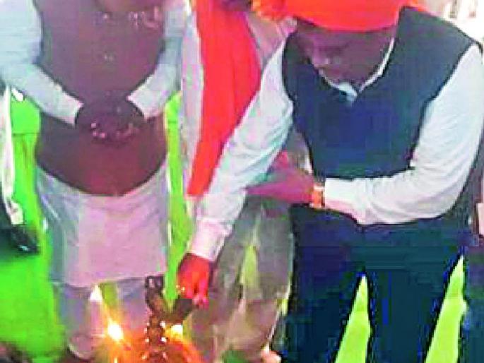 Launch of CM Cup tournament | सीएम चषक स्पर्धेचा शुभारंभ