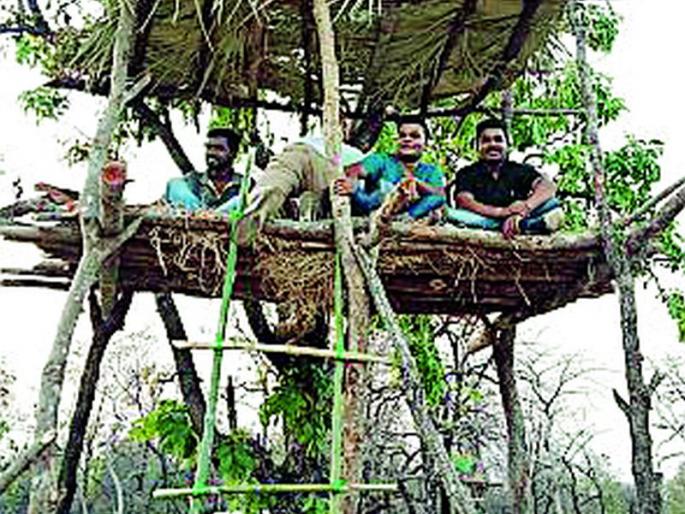The worm, the bear found in the forest | जंगलात आढळले बिबट, अस्वल The worm, the bear found in the forest | जंगलात आढळले बिबट, अस्वल