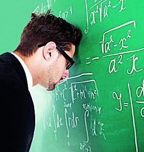 Above 9 of the 5 schools will fall | ९५ च्या वर शाळांना ठेंगा Above 9 of the 5 schools will fall | ९५ च्या वर शाळांना ठेंगा