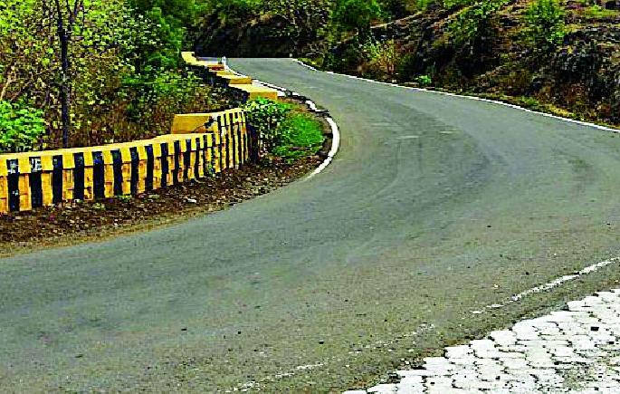 84 km roads will be repaired | ८४ किमी रस्त्यांची होणार दुरुस्ती 84 km roads will be repaired | ८४ किमी रस्त्यांची होणार दुरुस्ती