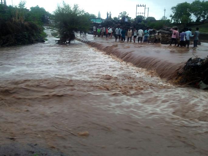 Small and medium projects in Jalna district remain thirsty | जालना जिल्ह्यातील लघु, मध्यम प्रकल्पांची तहान कायम Small and medium projects in Jalna district remain thirsty | जालना जिल्ह्यातील लघु, मध्यम प्रकल्पांची तहान कायम