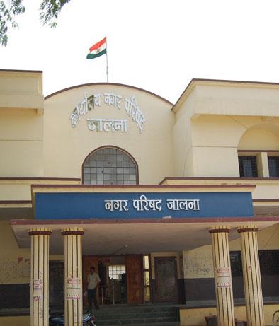 Estimates Committee; Report Tashare | अंदाज समिती;अहवालात ताशेरे