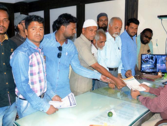 Troubles with citizens for passing the vehicles | गाडी पासिंगसाठी नागरिकांना त्रास