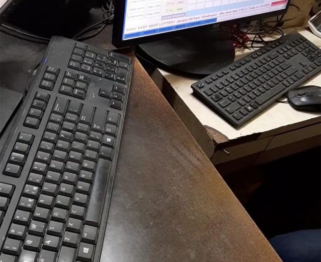 Fraud from the lottery; FIR against 2 | लॉटरीतून फसवणूक; दोघांवर गुन्हा Fraud from the lottery; FIR against 2 | लॉटरीतून फसवणूक; दोघांवर गुन्हा