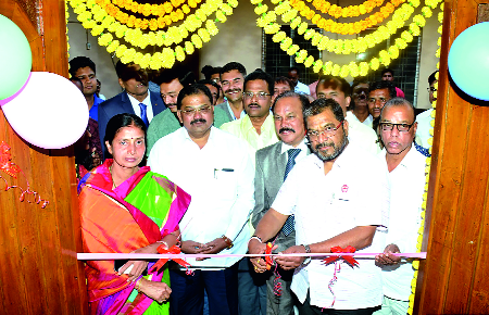 The question of 'Varna' is met by Samply: Raju Shetty | ‘वारणा’चा प्रश्न सामोपचाराने मिटेल:राजू शेट्टी The question of 'Varna' is met by Samply: Raju Shetty | ‘वारणा’चा प्रश्न सामोपचाराने मिटेल:राजू शेट्टी