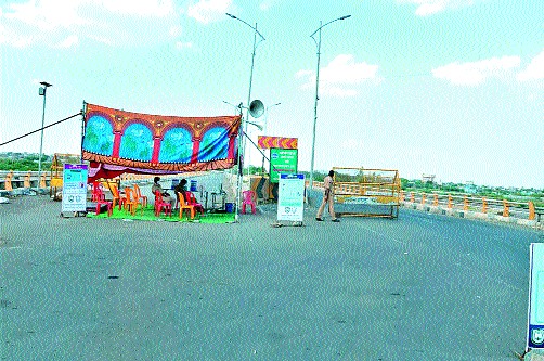 Malegaon 324 affected; The administration shook | मालेगावी ३२४ बाधित; प्रशासन यंत्रणा हादरली Malegaon 324 affected; The administration shook | मालेगावी ३२४ बाधित; प्रशासन यंत्रणा हादरली